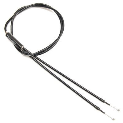 Cabo preto com extremidades metálicas e inscrição PARKTEX