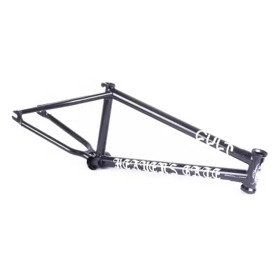 Quadro de bicicleta BMX preto com textos brancos CULT e HEAVY GRIP