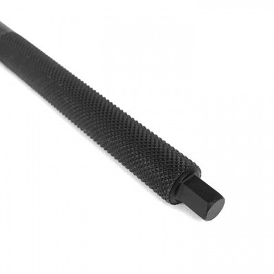 Barra preta texturizada com extremidade sextavada