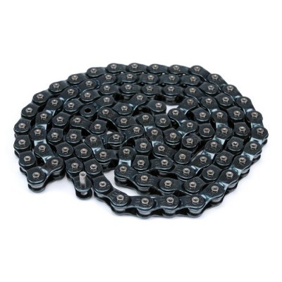 Corrente metálica preta enrolada para bicicleta