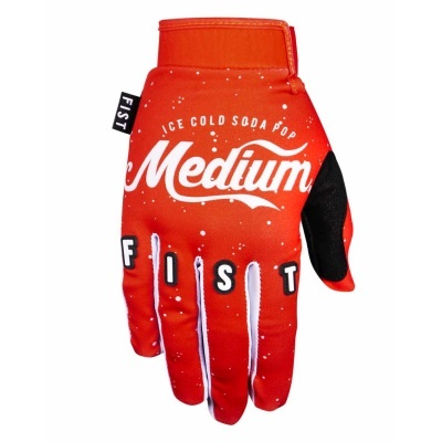 Luvas vermelhas com texto branco e detalhes pretos