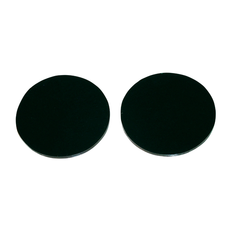 Dois discos circulares pretos em fundo branco