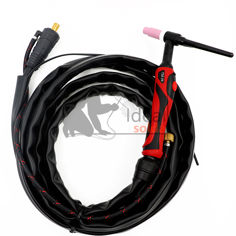 Tocha de soldadura com cabo longo enrolado sobre fundo branco