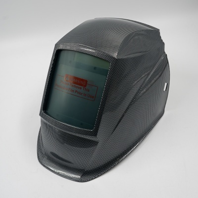 Máscara de soldadura cinza e preta com ecrã verde e etiqueta de aviso vermelha