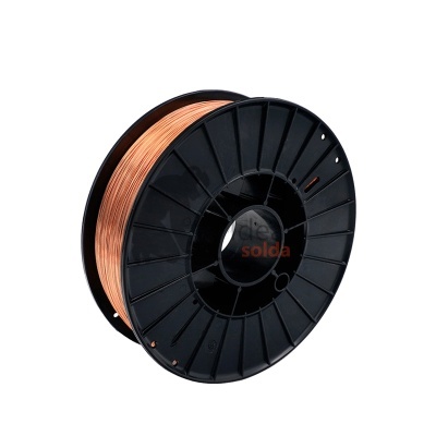 Carretel preto com fio de solda cobreado