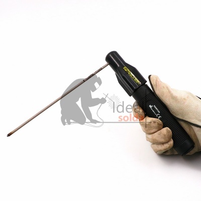 Eletrodo para soldadura com cabo preto e luva de proteção