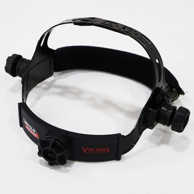 Suporte de cabeça ajustável preto com etiquetas VIKING e PROPPELER