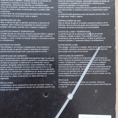 Embalagem de maçarico com texto em português e espanhol sobre instruções, segurança e reciclagem.