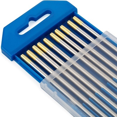 Conjunto de varetas de soldadura numa embalagem azul e transparente