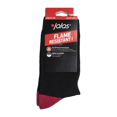 Par de meias pretas flame resistant Jalas com embalagem preta e vermelha