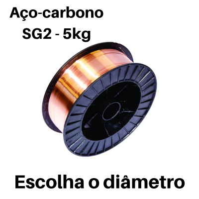 Rolo de arame de aço-carbono numa bobina preta com texto informativo