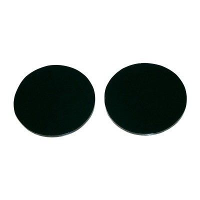 Dois discos circulares pretos em fundo branco