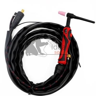 Tocha de soldadura com cabo longo enrolado sobre fundo branco