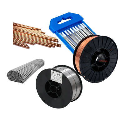 Produtos para soldadura como varas e bobinas de arame em cores cobre, cinzento e preto.