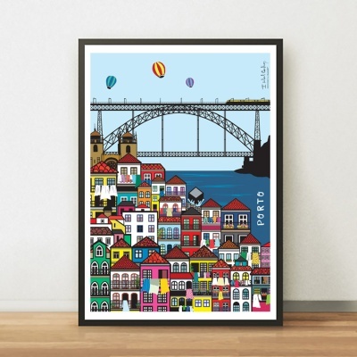 Pôster colorido da cidade do Porto com casas, ponte metálica, rio e balões de ar quente