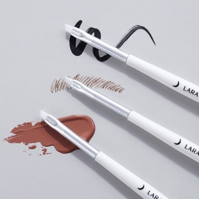https://www.importadosdacami.com/product/pincel-chanfrado-lara-beauty