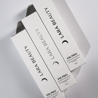 Embalagens brancas de fixador de maquiagem LARA BEAUTY fix pro