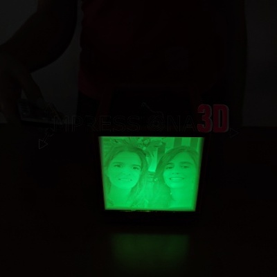 Vaso&#x20;Cubo&#x20;-&#x20;Luz&#x20;Colorida&#x20;&#x2F;&#x20;Comando&#x20;&#x00E0;&#x20;Dist&#x00E2;ncia