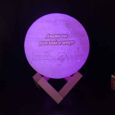 Lua&#x20;Bateria&#x20;Recarreg&#x00E1;vel&#x20;-&#x20;Luz&#x20;Colorida&#x2F;Comando&#x20;&#x00E0;&#x20;Dist&#x00E2;ncia