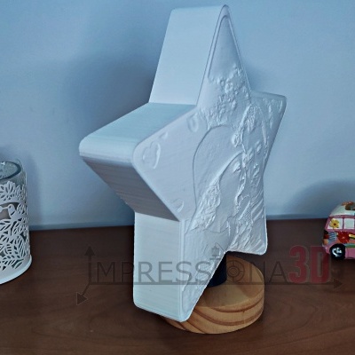 Candeeiro&#x20;Estrela&#x20;Bal&#x00E3;o&#x20;&#x28;ilumina&#x00E7;&#x00E3;o&#x20;220V&#x29;