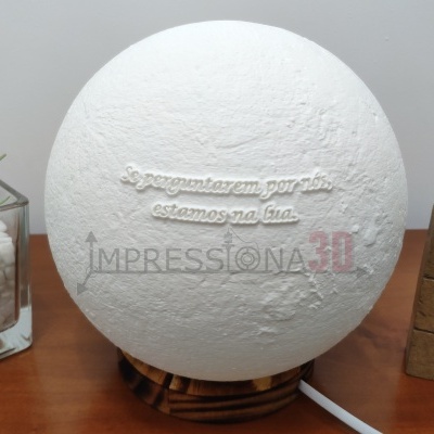 Lua&#x20;Gigante&#x20;&#x28;ilumina&#x00E7;&#x00E3;o&#x20;220V&#x29;