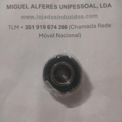 Rolamento de esferas pequeno sobre papel branco com texto da empresa MIGUEL ALFERES UNIPESSOAL, LDA e site.
