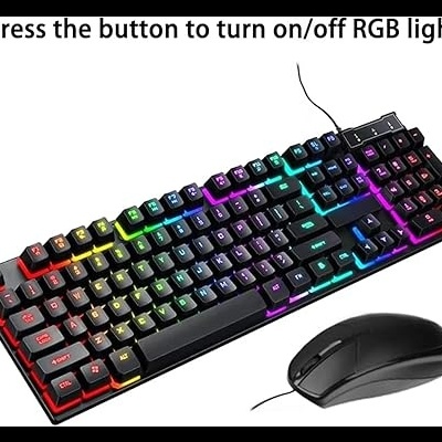 Teclado e rato pretos com luz RGB colorida nas teclas e aro do teclado