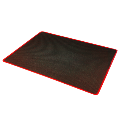 Tapete retangular preto com bordas vermelhas