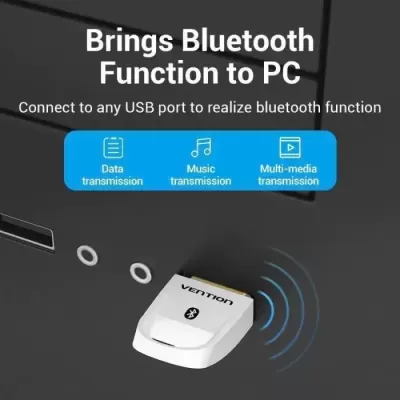 Adaptador USB Bluetooth branco VENTION conectado a um PC preto com texto explicativo