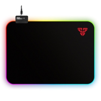 Mousepad preto com borda LED colorida e logotipo vermelho