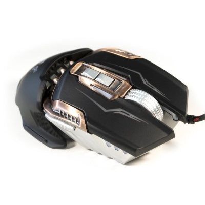 Rato gaming preto com detalhes dourados e roda prateada