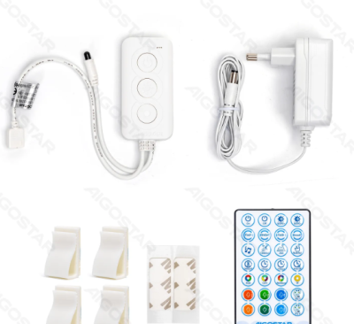Conjunto de acessórios eletrónicos com controlador, comando, adaptador e suportes em fundo branco