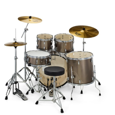 Bateria musical completa com pratos dourados e banqueta preta