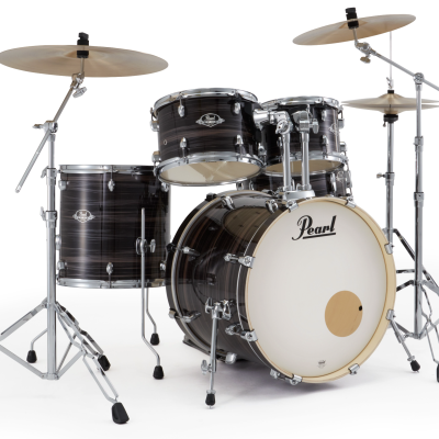Bateria de percussão preta com pratos metálicos dourados e estrutura metálica cromada