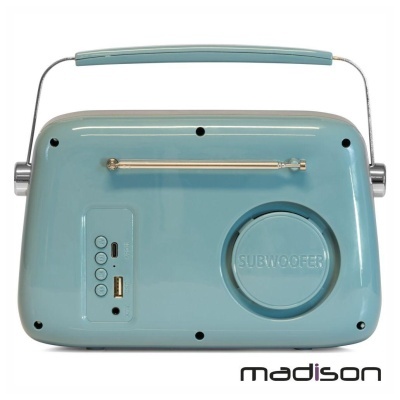 Rádio retro azul claro com antena e botões