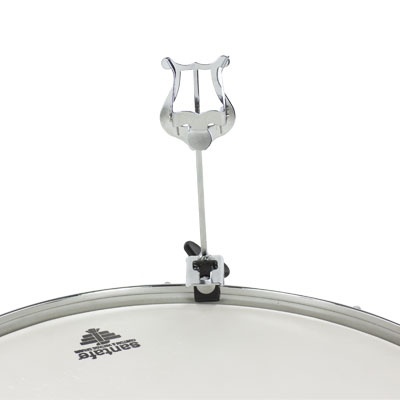 Pele de bateria branca com logo Stanlark e suporte metálico para partituras