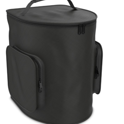Bolsa preta com vários fechos zip e alça superior