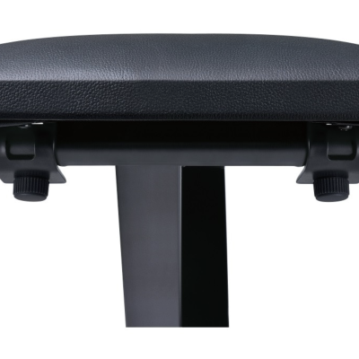 Apoio de braço de cadeira de escritório preto com almofada e mecanismo de ajuste