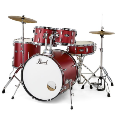 bateria acústica vermelha com bumbo branco e pratos metálicos dourados