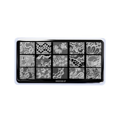 Placa metálica para carimbos de unhas com 15 padrões em branco e preto