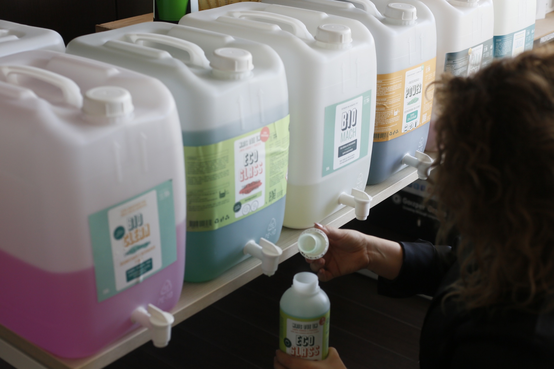 Venda a granel de detergentes Inokem