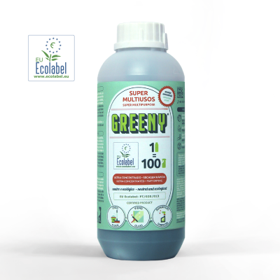 Frasco plástico com rótulo verde de detergente multiusos Greeny.