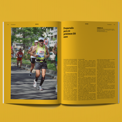Página dupla de revista com fotografia de corredor e texto em português