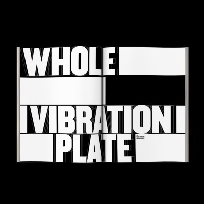 Livro aberto com texto preto e branco grande e em negrito com as palavras WHOLE VIBRATION PLATE.