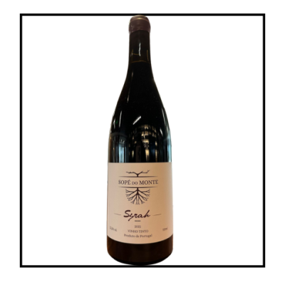 Garrafa de vinho tinto Syrah Sopé do Monte 2018 com rótulo branco