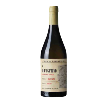 Garrafa de vinho Casa da Passarella O Fugitivo Pinot Noir com etiqueta creme