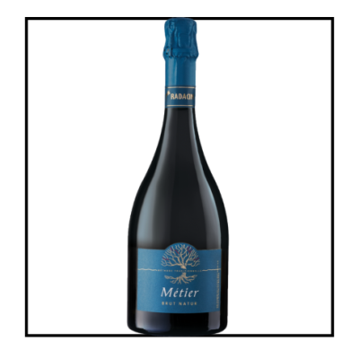 Garrafa de espumante Méttier Brut Natur com rótulo e tampa azuis