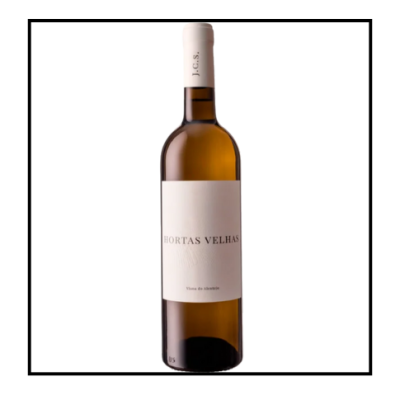 Garrafa de vinho branco com rótulo HORTAS VELHAS em fundo branco