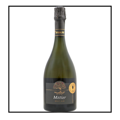 Garrafa de vinho espumante Métier Brut Alb com rótulo preto e dourado.