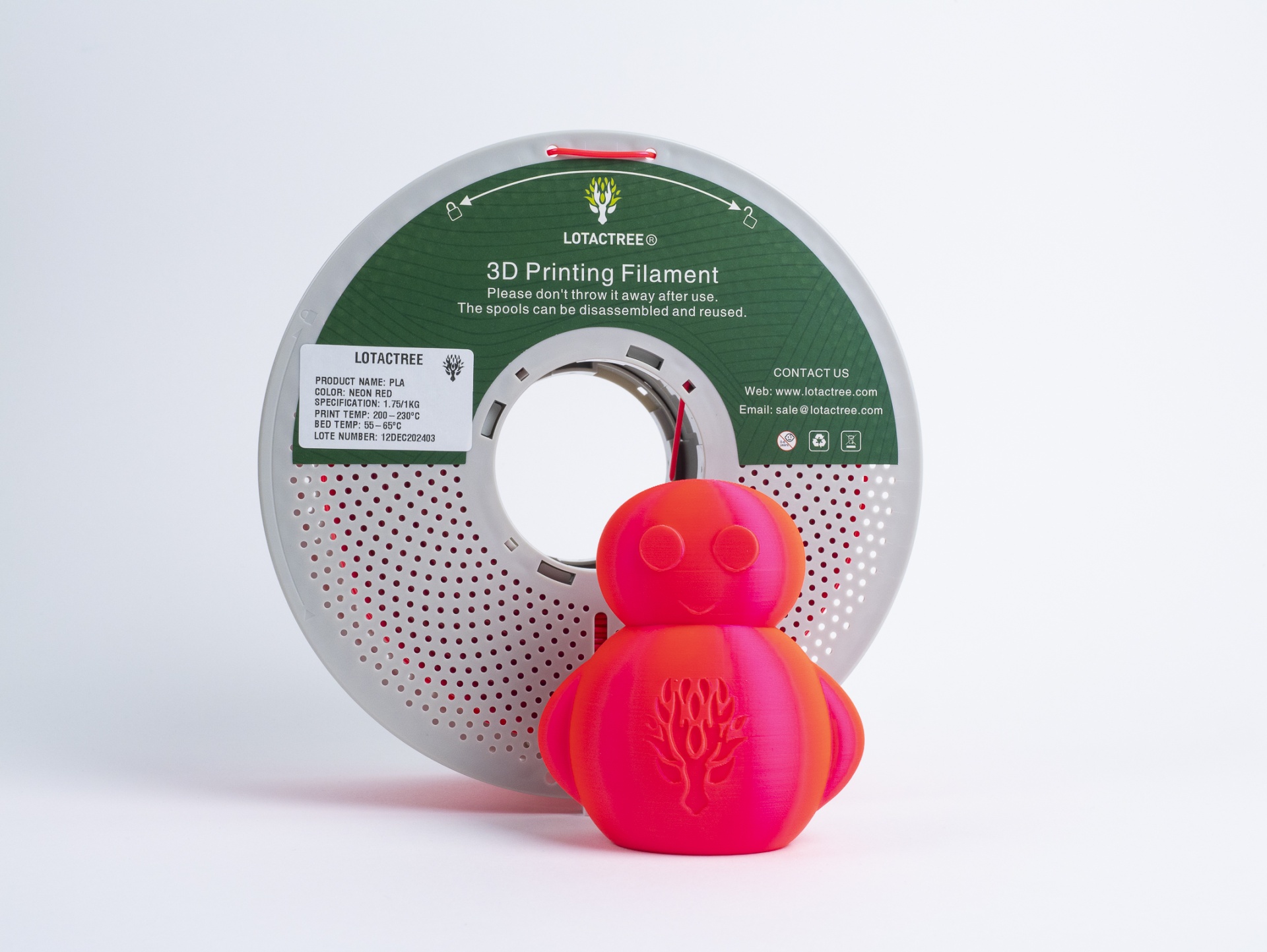 PLA Neon Red - Diâmetro 1,75mm Bobine 1kg - Lotactree Filamento para impressão 3D em bobina prateada com figura impressa vermelha e alaranjada em primeiro plano